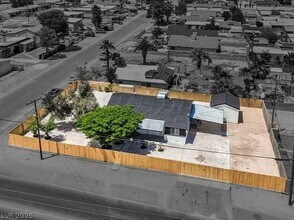 Building Photo - 1150 June Ave