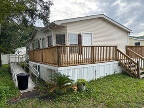 Building Photo - 474 Oak Ave