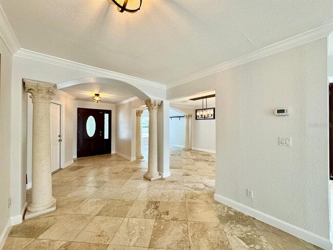 Foto del edificio - 6212 N Grady Ave