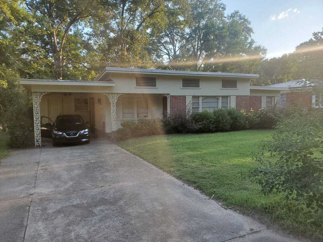 3519 32nd St, Meridian, MS 39307 House for Rent in Meridian, MS