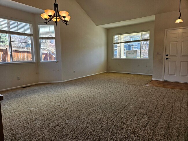 Building Photo - Majestic 2 Story House in Tallgrass/Saddle...