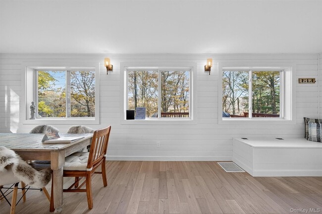 Foto del edificio - 7 4th Rd