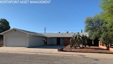 Building Photo - 7358 E Princeton Dr