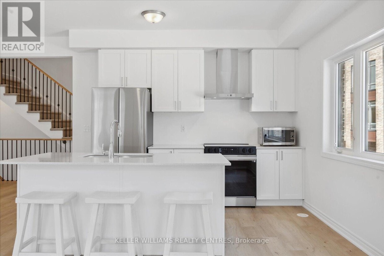 Photo principale - 64 Wyn Wood Ln