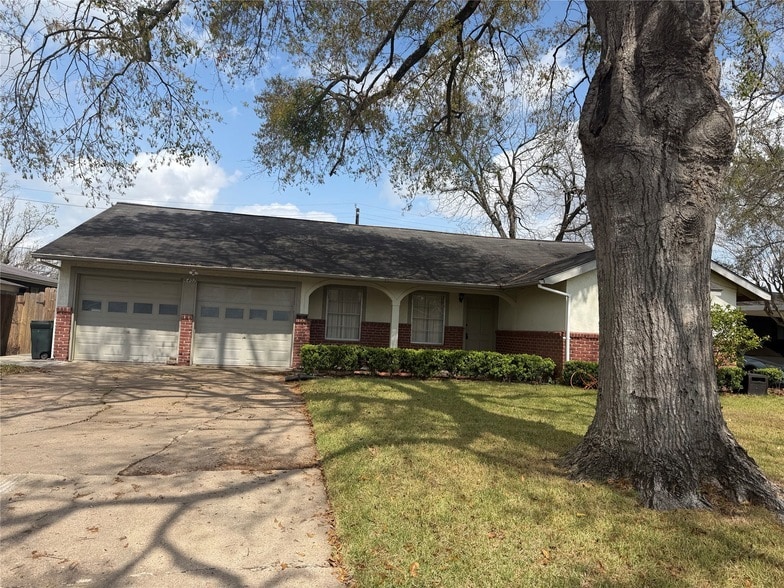 Photo - 6402 Tarna Lane Unit