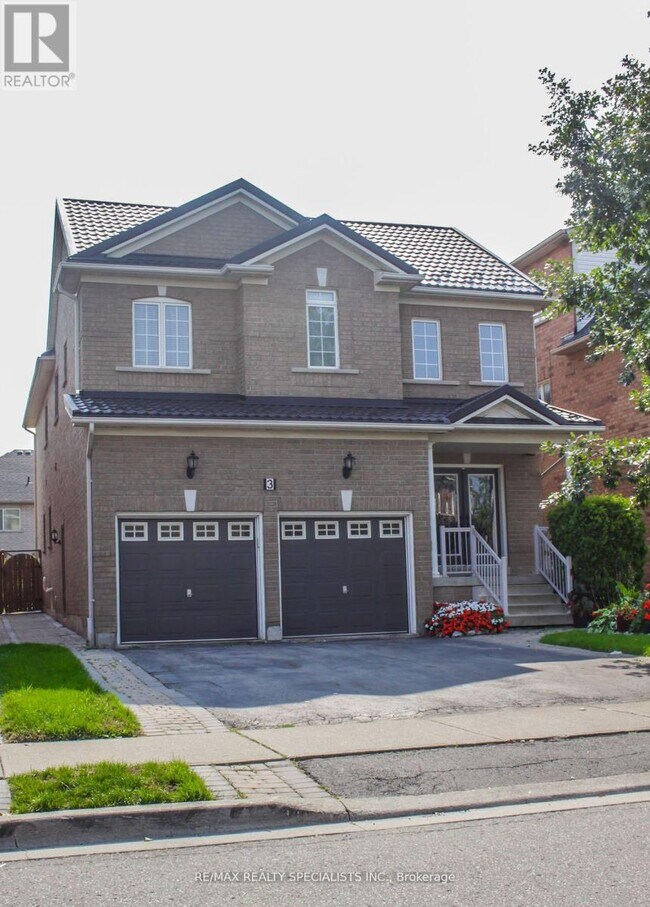 3 Youngestar Trail, Brampton (Brampton East), ON L6P 1P2 House for