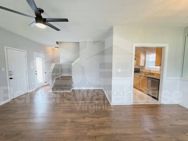 Foto del edificio - 1577 Eagleton Ln