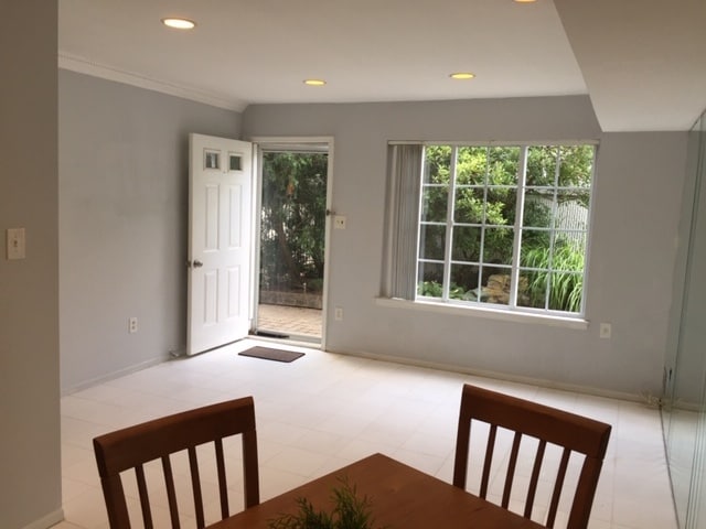 Foto del edificio - 22 Sharrotts Rd