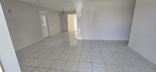 Foto del edificio - 3413 Areca St