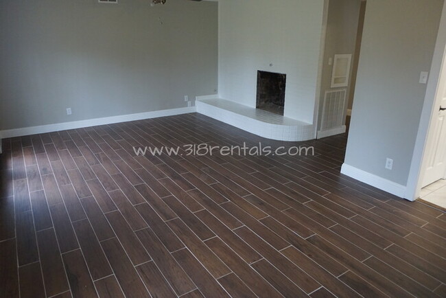 Foto del edificio - 3743 Greenway Pl