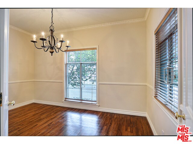Building Photo - 181 S Rodeo Dr