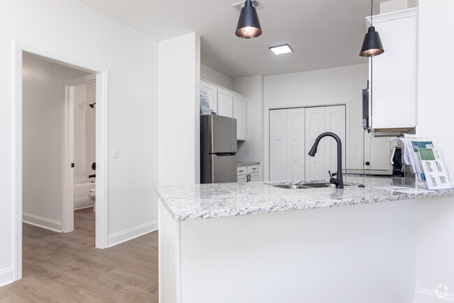 3BR, 2BA - 1,352SF - Kitchen - The Grove at Perry