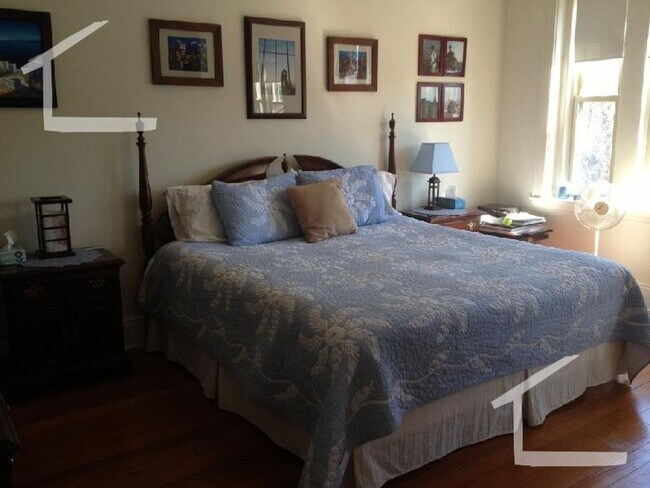 Foto del edificio - No Brokers fee, Ho Security Deposit, heat,...