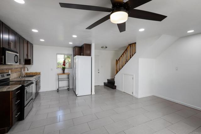 Foto del edificio - 212 Oceanside Blvd