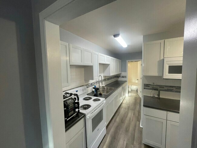 Foto del edificio - 1517 N Chester Ave