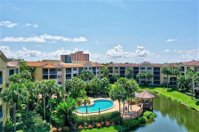 Foto del edificio - 700 Uno Lago Dr