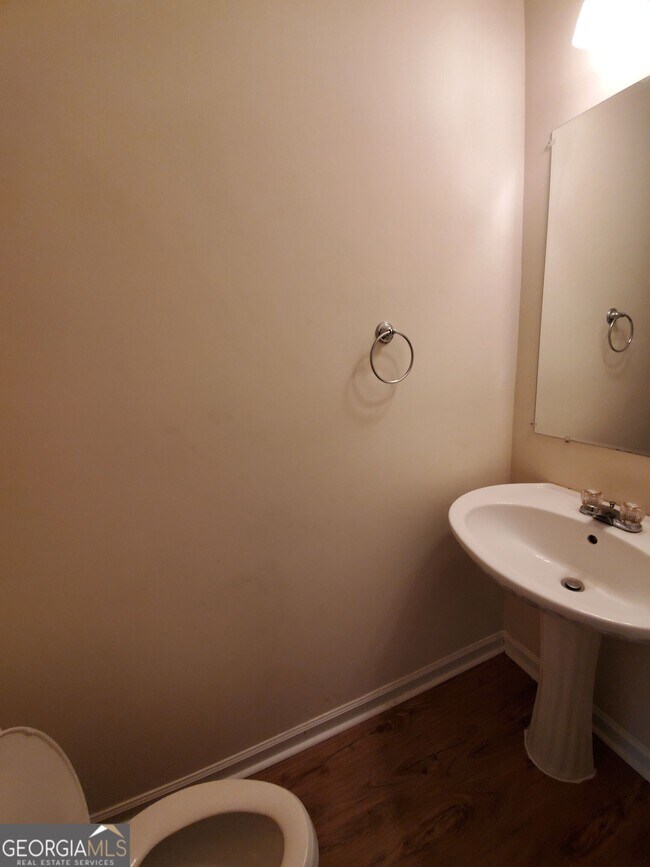 Foto del edificio - 1592 Thornwick Trace