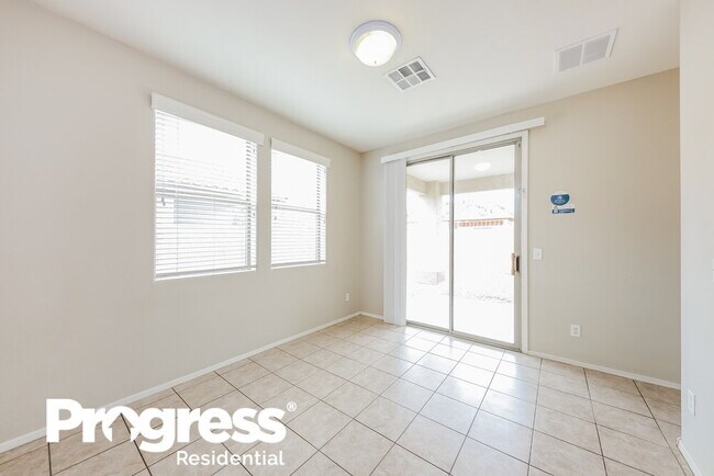 Building Photo - 15558 W Laurel Ln