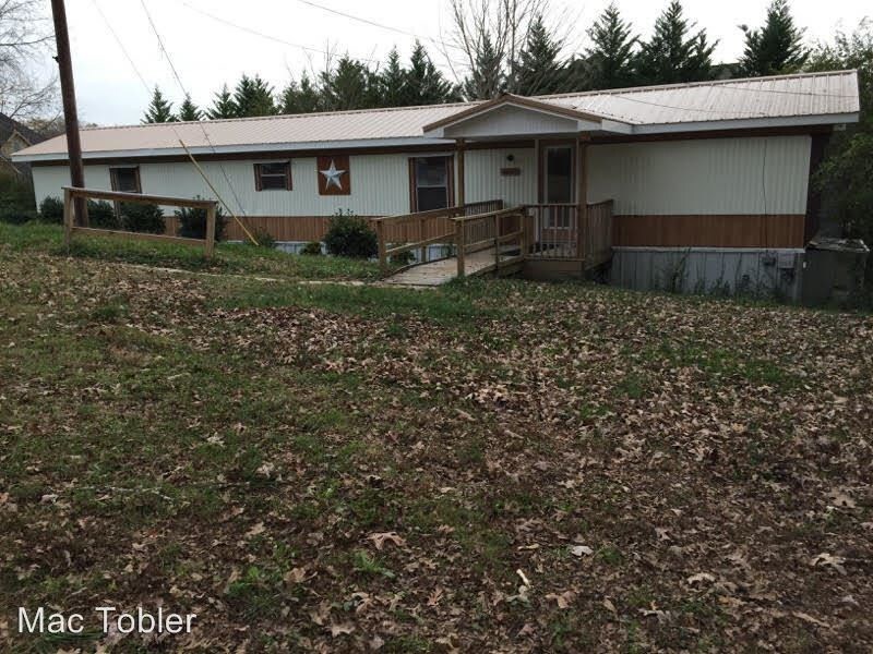 Foto principal - 4880 Harrison Ln