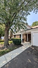 Building Photo - 300 Pembridge Ln