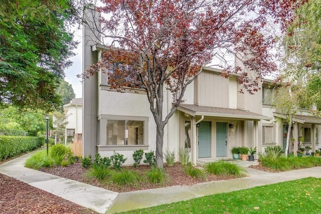 Building Photo - 2470 Kimpton Ct