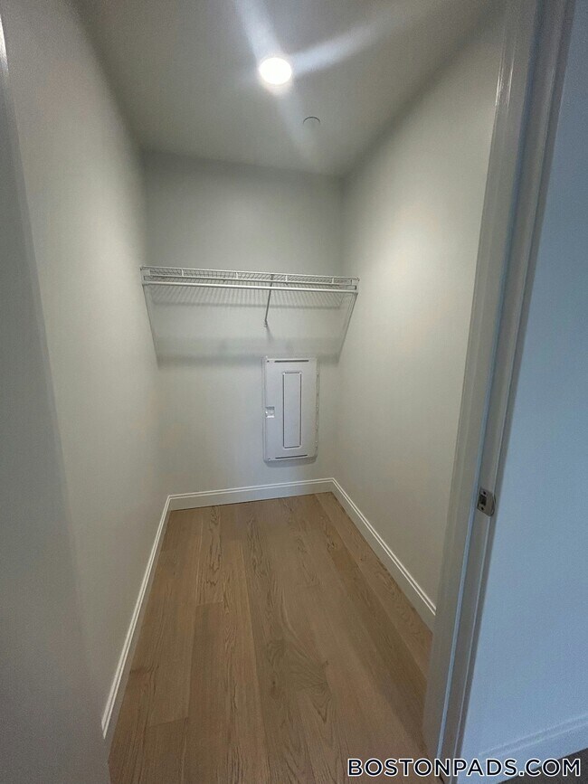 Foto del edificio - 55 Brighton Ave