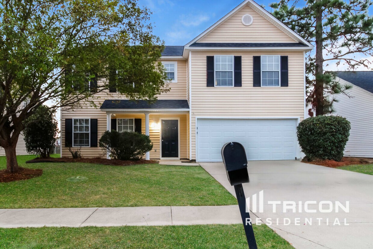 Foto principal - 925 Schofield Ln