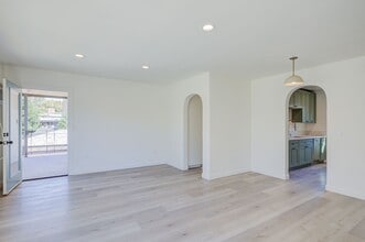 Building Photo - Riverside Residences