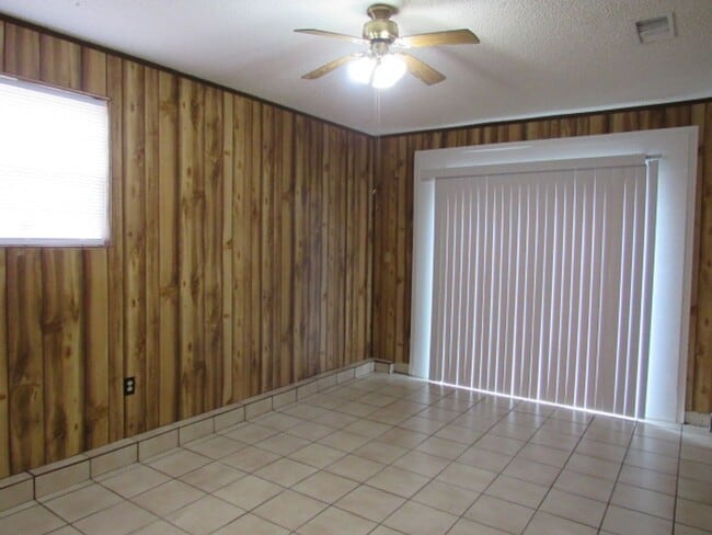 Building Photo - Nice home in Pace!