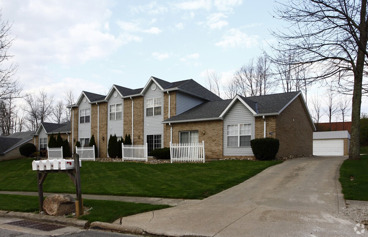 Foto principal - 1680 Riva Ridge Dr