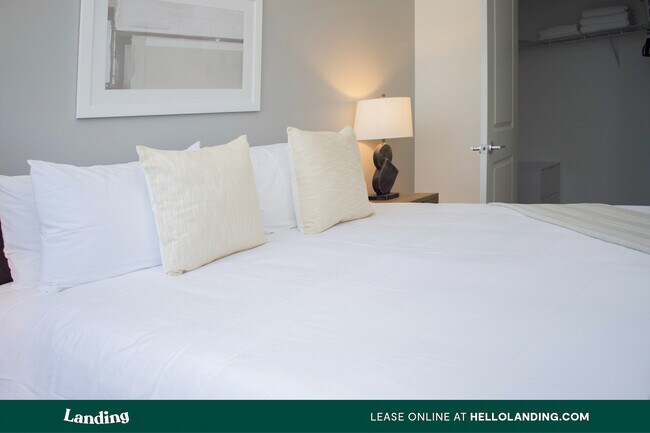 Foto del edificio - 221 SW 12th St