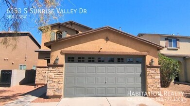 Building Photo - 6353 S Sunrise Valley Dr