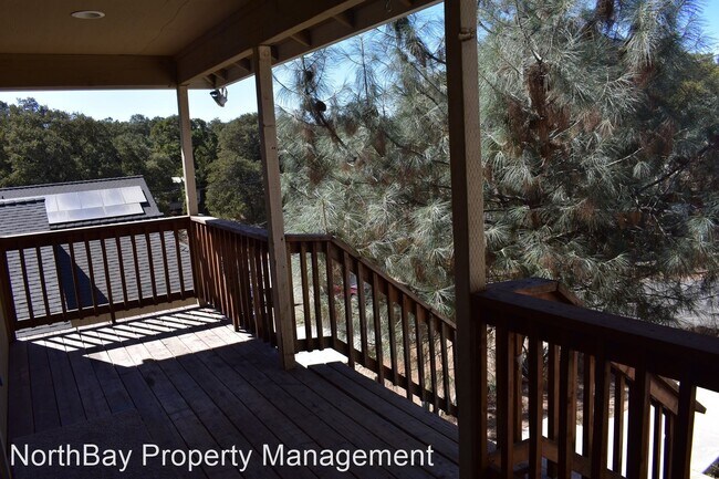 Foto del edificio - 3 br, 2 bath House - 4456 Cedar Ave