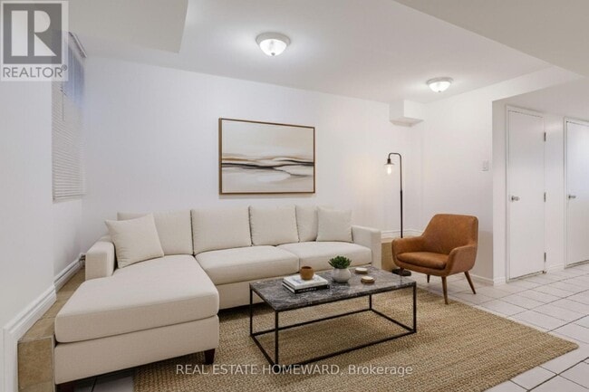 Building Photo - 208 Ontario St