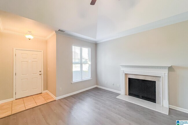 Building Photo - 1037 Savannah Ln