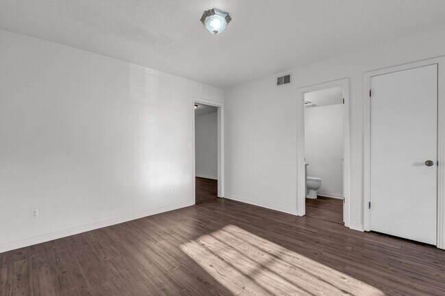 Foto del edificio - 1121 3rd Ave N