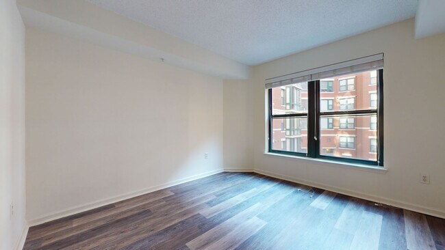 Interior Photo - 1301 Thomas Circle