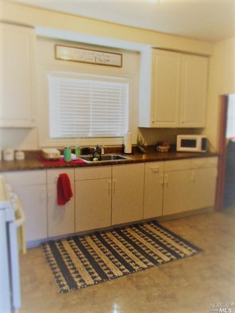 Foto del edificio - 1273 Alamo Dr