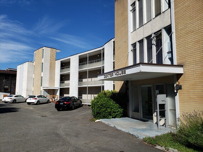 Foto del edificio - 2004 Dexter Ave N