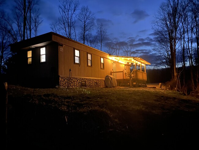 Building Photo - 35702 Malone Rd
