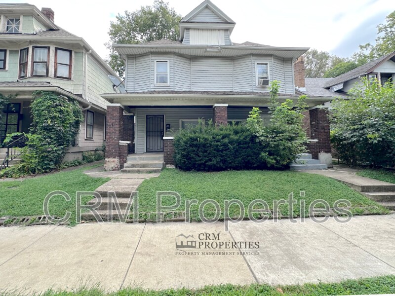 Primary Photo - 427 Jefferson Ave