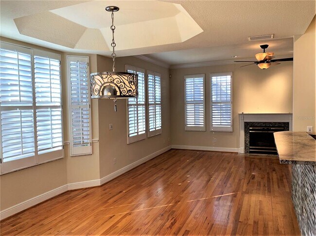 Building Photo - 2920 W El Prado Blvd