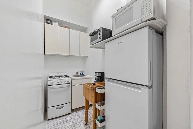 Foto del edificio - 51 W 88th St
