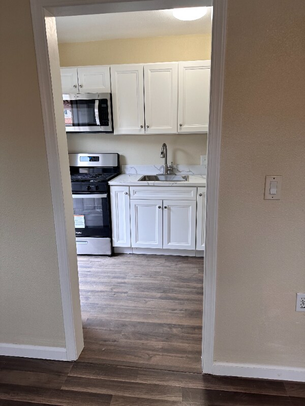 Building Photo - 106 Brookhollow Ct