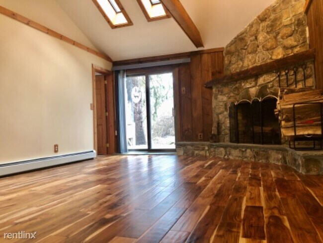 Foto del edificio - 4 br, 2 bath House - 2641 Rt 301
