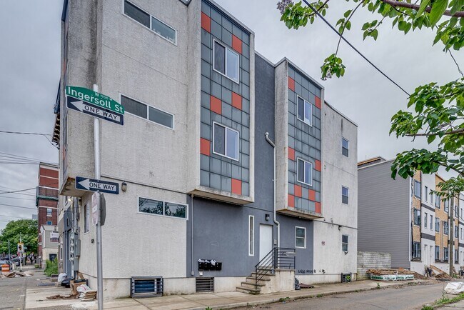 Foto del edificio - 1324 N 17th St