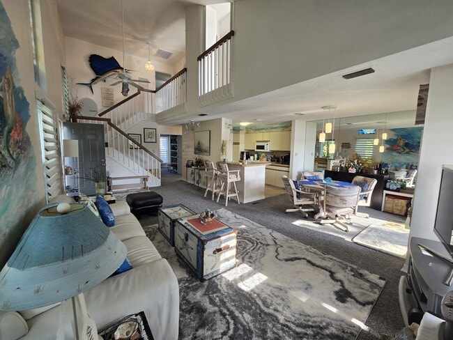 Building Photo - 2717 Seashore Cove