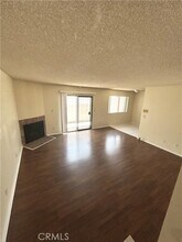 Building Photo - 921 S Gramercy Dr