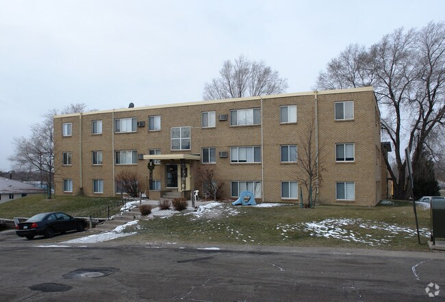 Foto del edificio - 4654 Tyler St NE