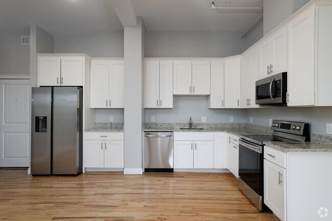 Interior Photo - 20 Locust St